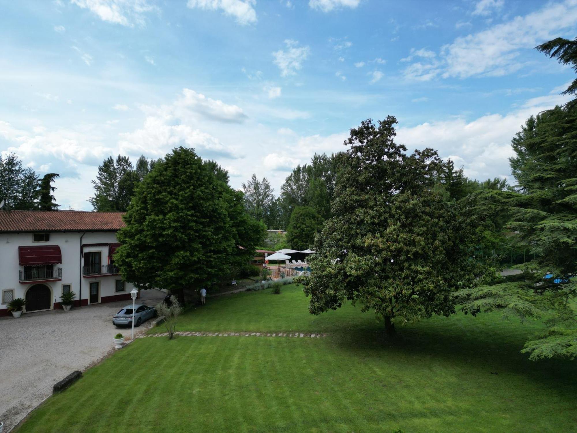Villa Vitti'S - Verona Est San Martino Buon Albergo Ngoại thất bức ảnh